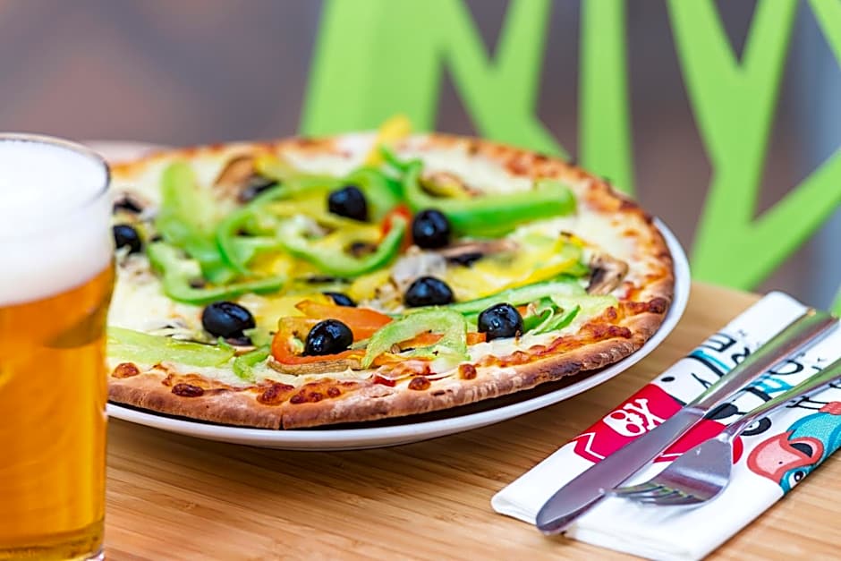 Explorers Hotel At Disneyland Paris