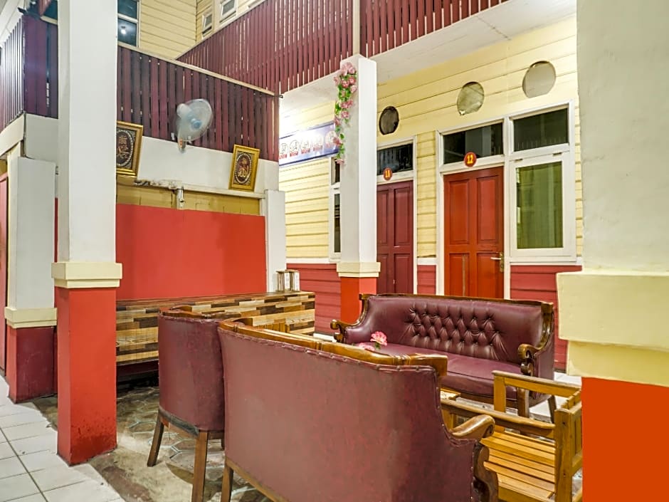 Hotel O Anggrek Daqu Syariah Kapuas