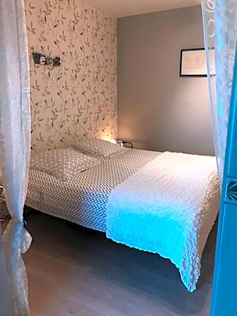 King Room with Garden View