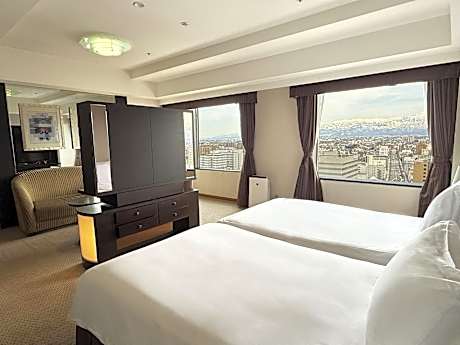 Premium Twin Room with Tateyama Mountain View - High Floor