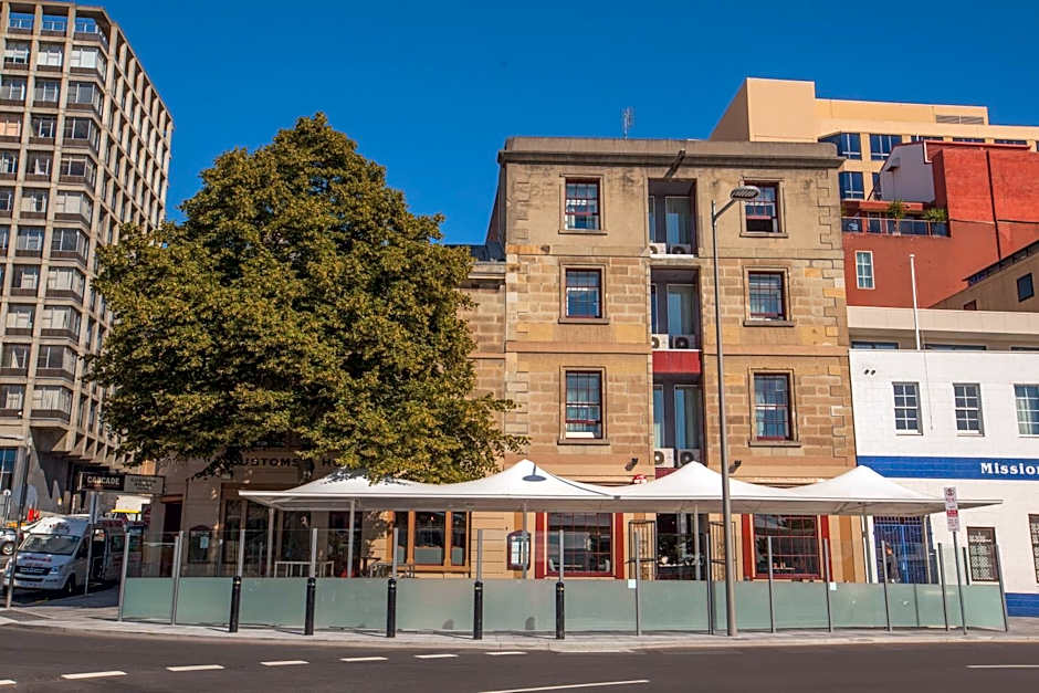 Customs House Hotel