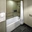 DoubleTree By Hilton Hotel Rochester