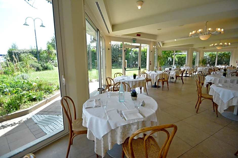 Hotel Bellevue Beach - sul mare