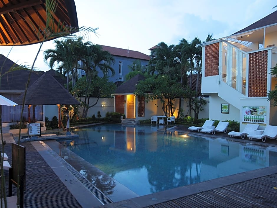 Agung Putra Hotel & Apartments
