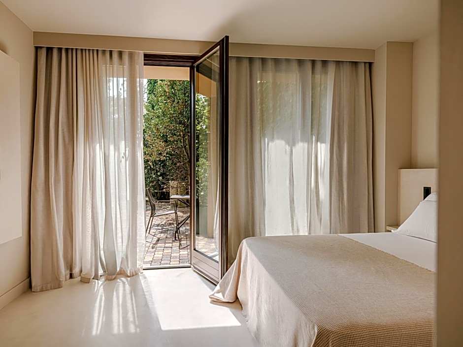 Les Clarisses Boutique Hotel