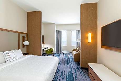 King Suite with Sofa Bed - Hearing Accessible