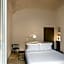 Opera35 Boutique Hotel