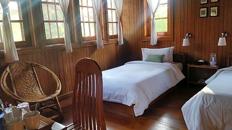 Hillock Villa