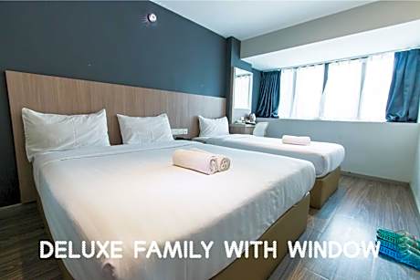 Deluxe Family Room