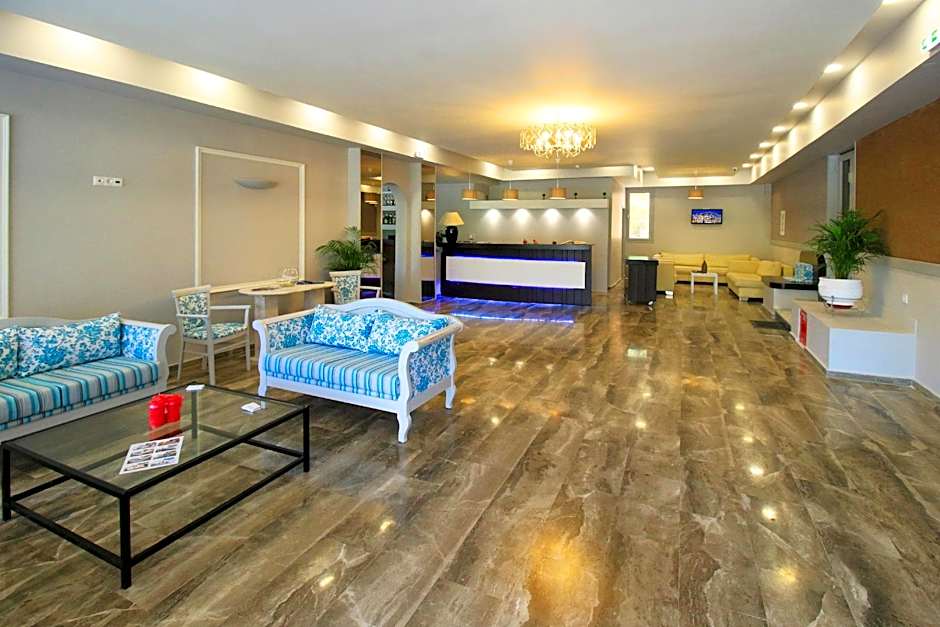 Silver Bay Hotel