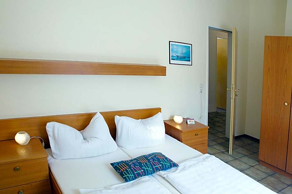 Hotel & Apartment Am Theaterplatz