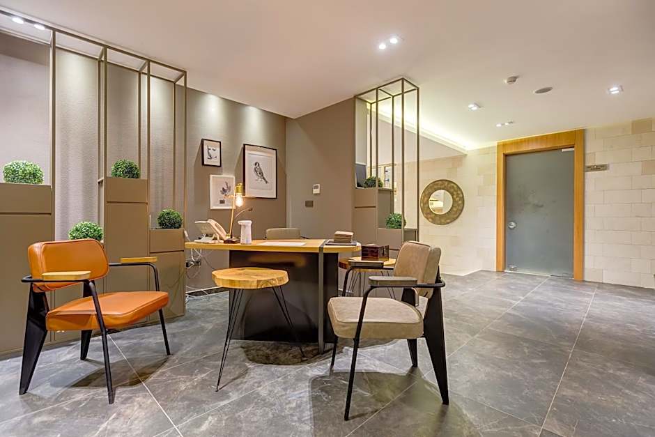 Melanippe Relaxing Hotel