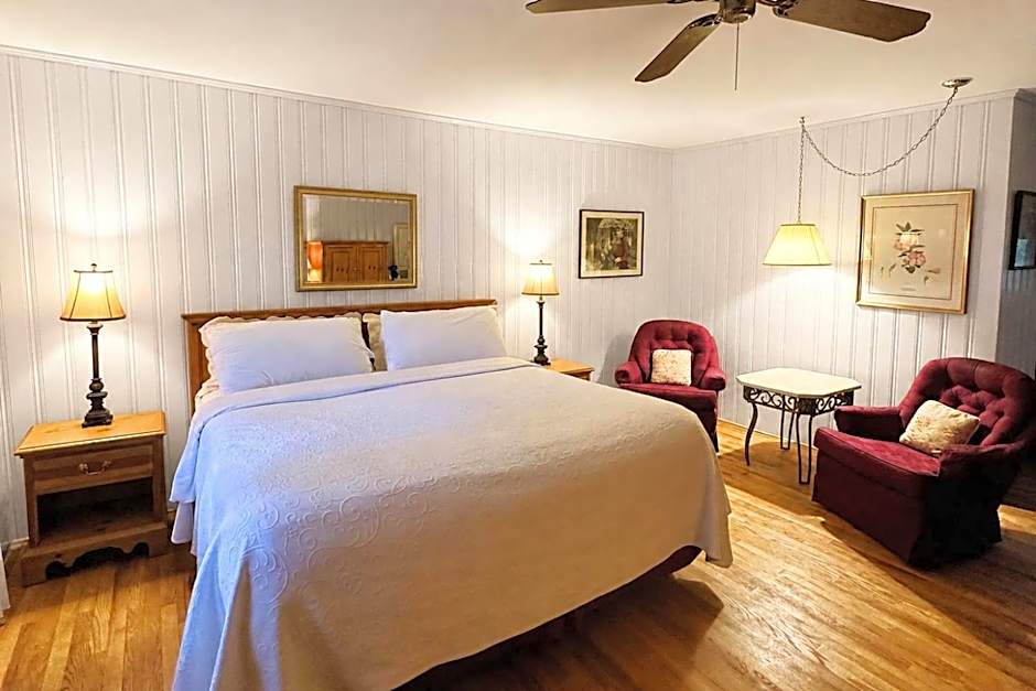 Azalea Garden Inn