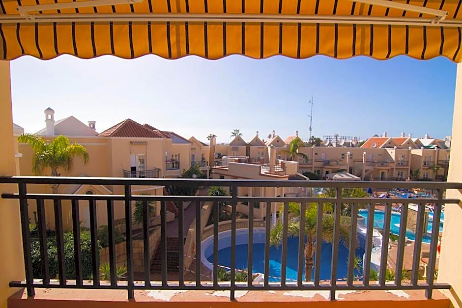 Yucca Park ApartHotel