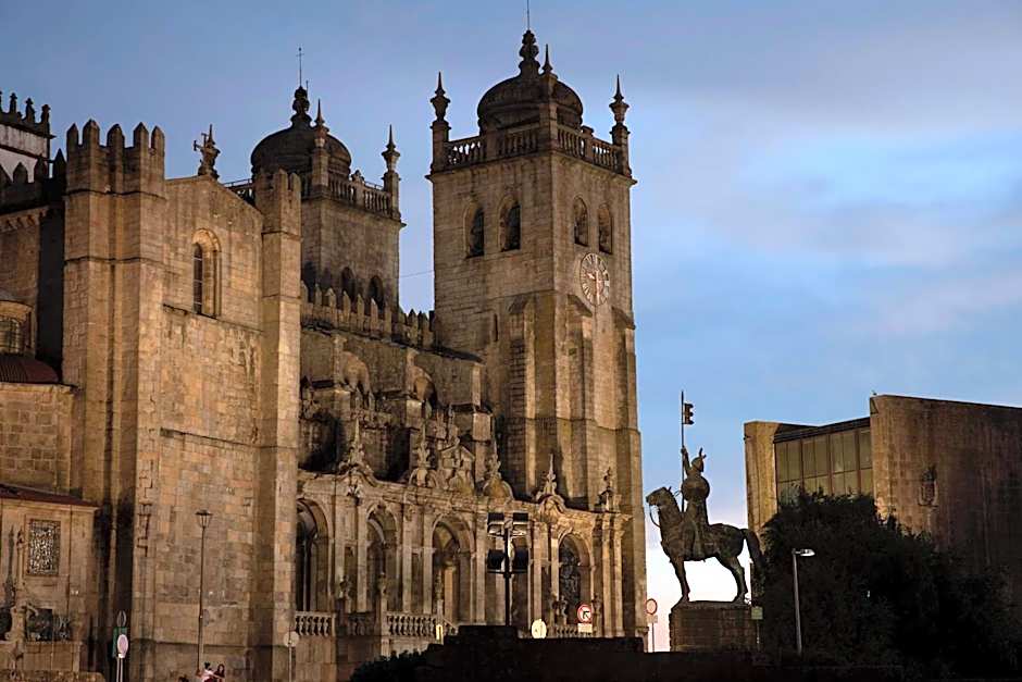 Se Catedral Hotel Porto, Tapestry Collection by Hilton