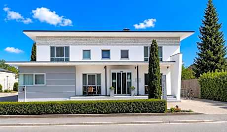 Hotel Garni Max Zwo