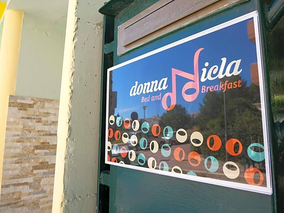 Donna Nicla B&B