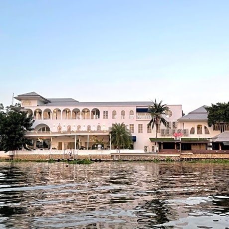 Casapapa Home and Space