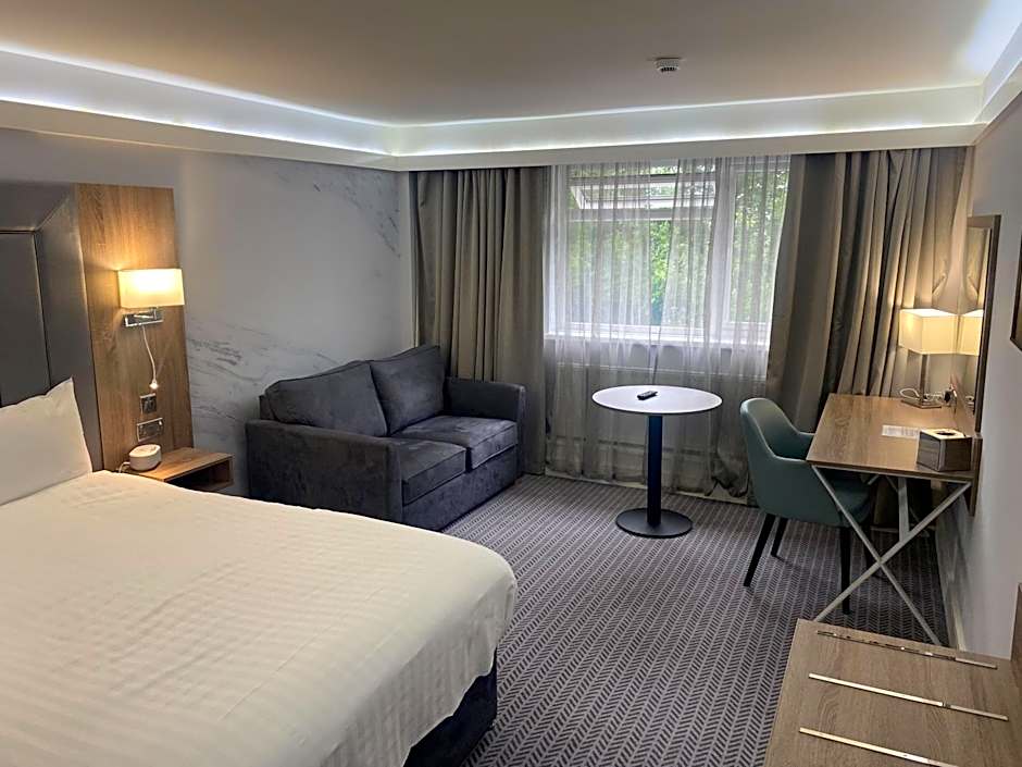 Best Western Premier Heronston Hotel & Spa