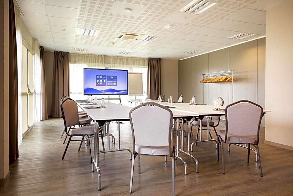 Brit Hotel Saint-Méen-le-Grand en Brocéliande
