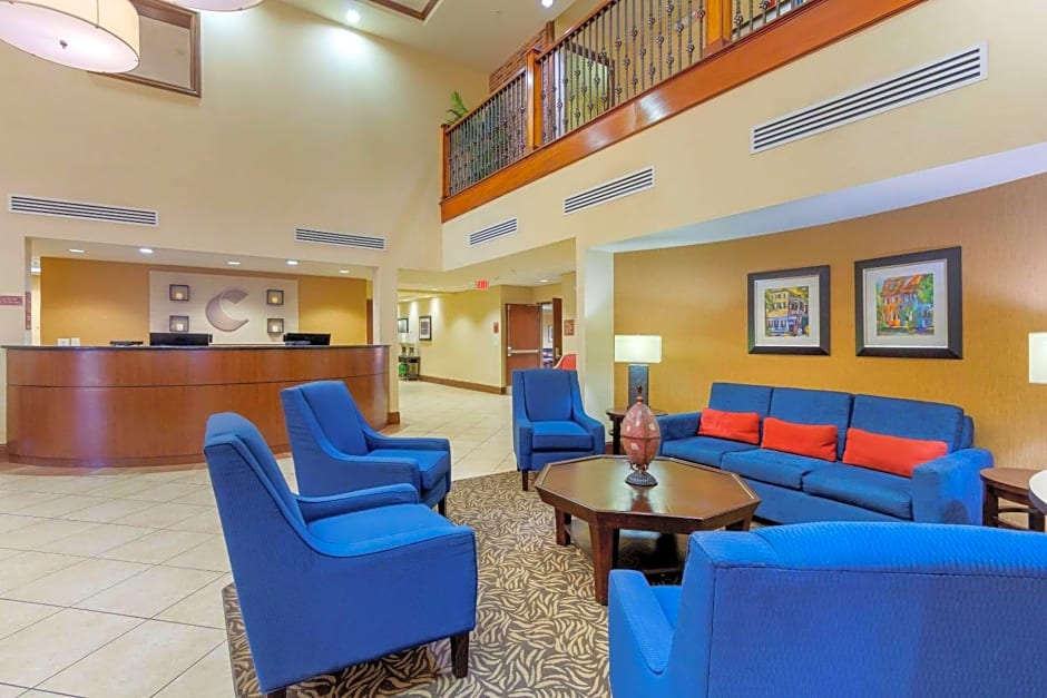 Comfort Suites Charleston West Ashley