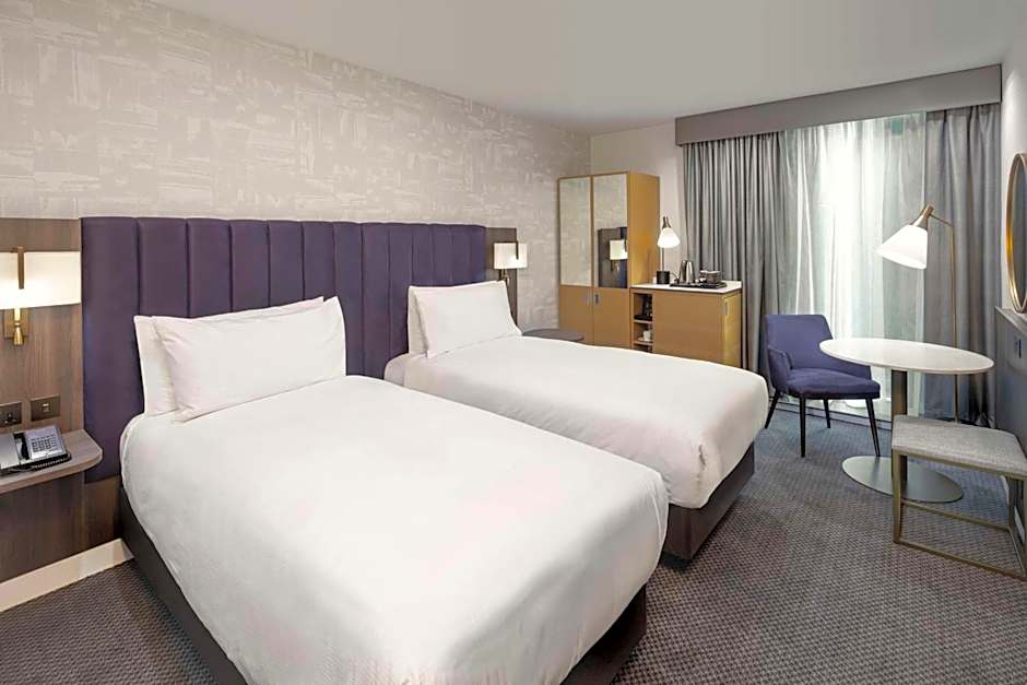 DoubleTree By Hilton Manchester Piccadilly Place