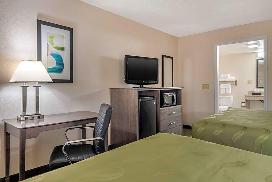 Quality Inn McDonough Atlanta South