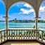 CityBlue Creekside Hotel & Suites
