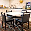 La Quinta Inn & Suites by Wyndham Kerrville