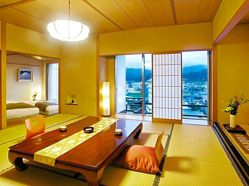 Ryokan Nishi-no-Miyabi Tokiwa