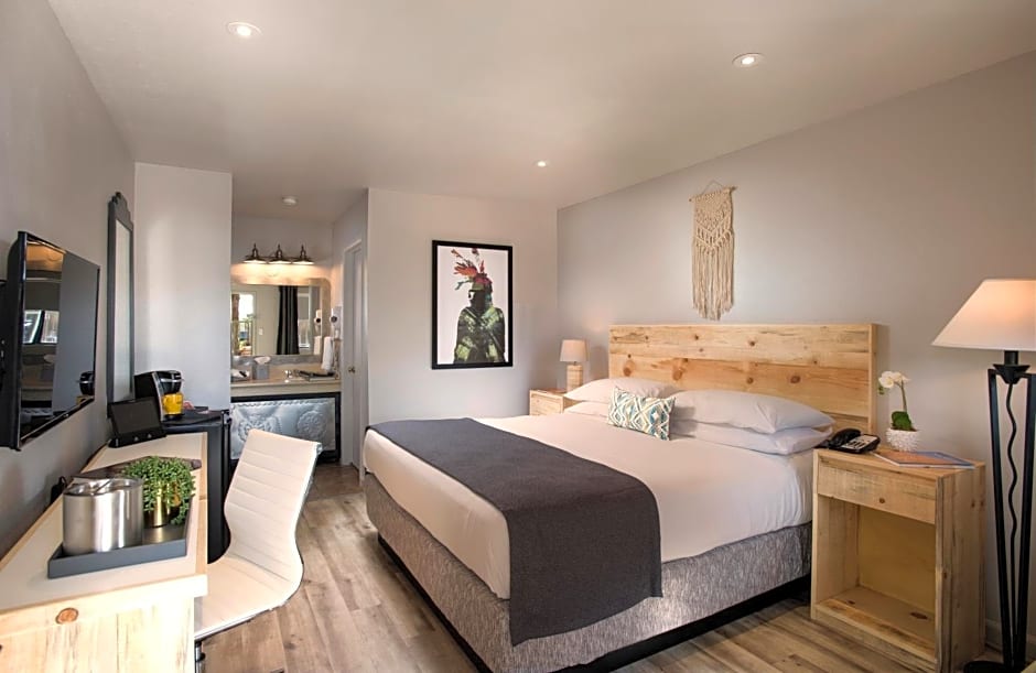 The Sage Hotel