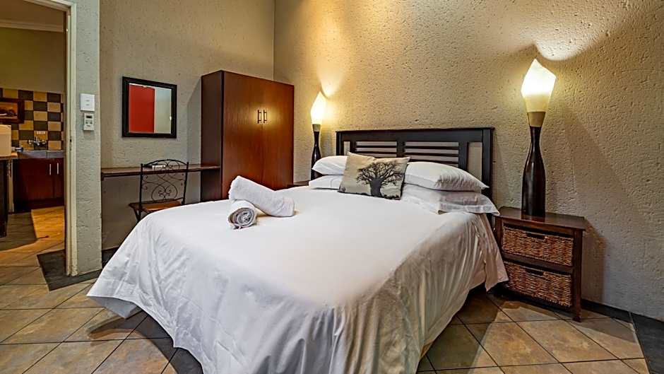 Paradise Creek Lodge