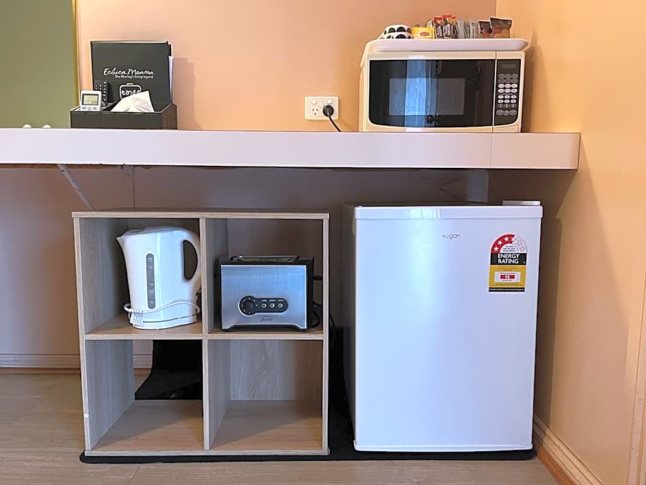 Philadelphia Motor Inn