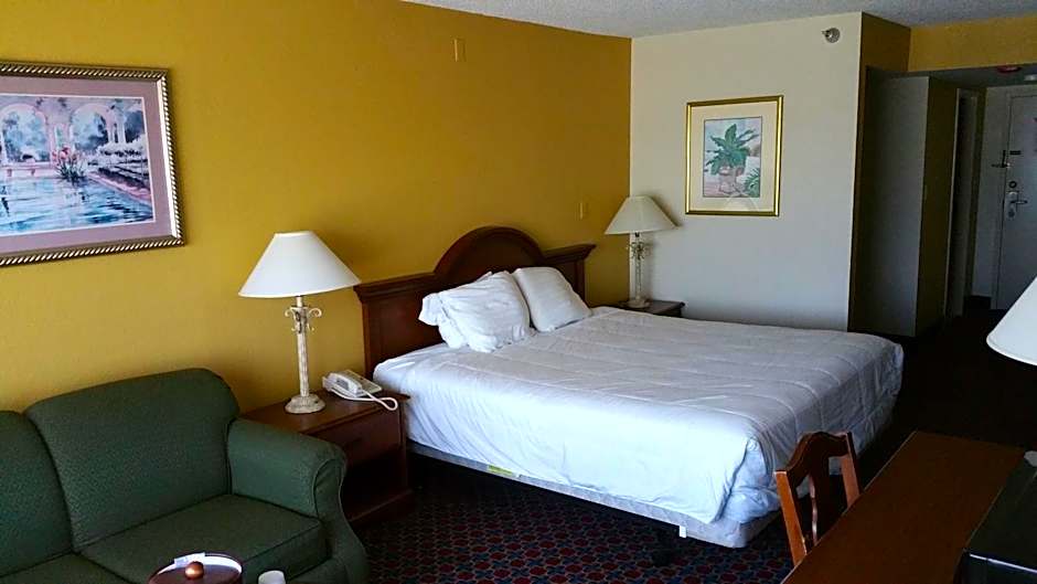Imperial Swan Hotel & Suites – Lakeland, FL