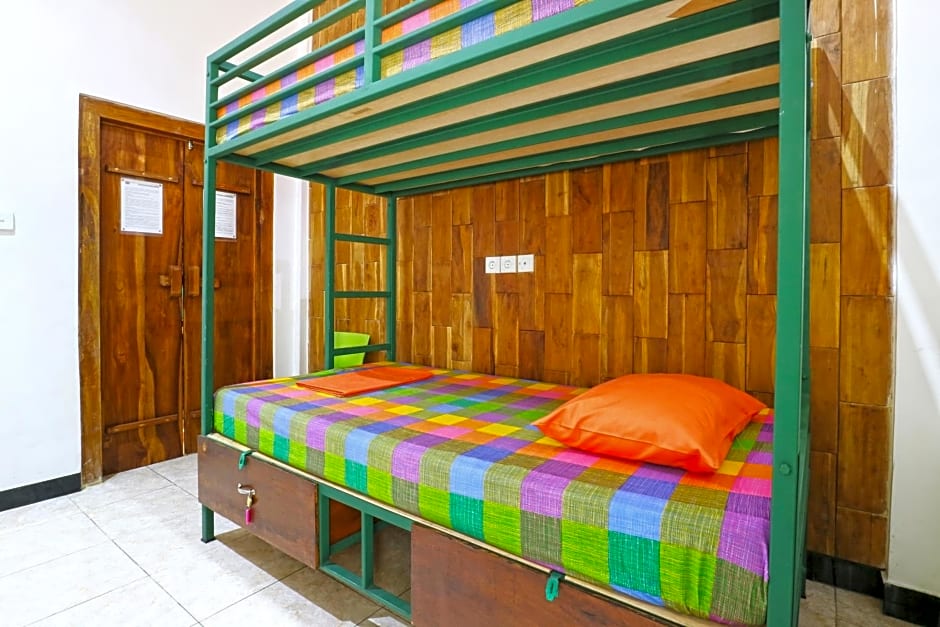 Kuta Bed & Breakfast Plus
