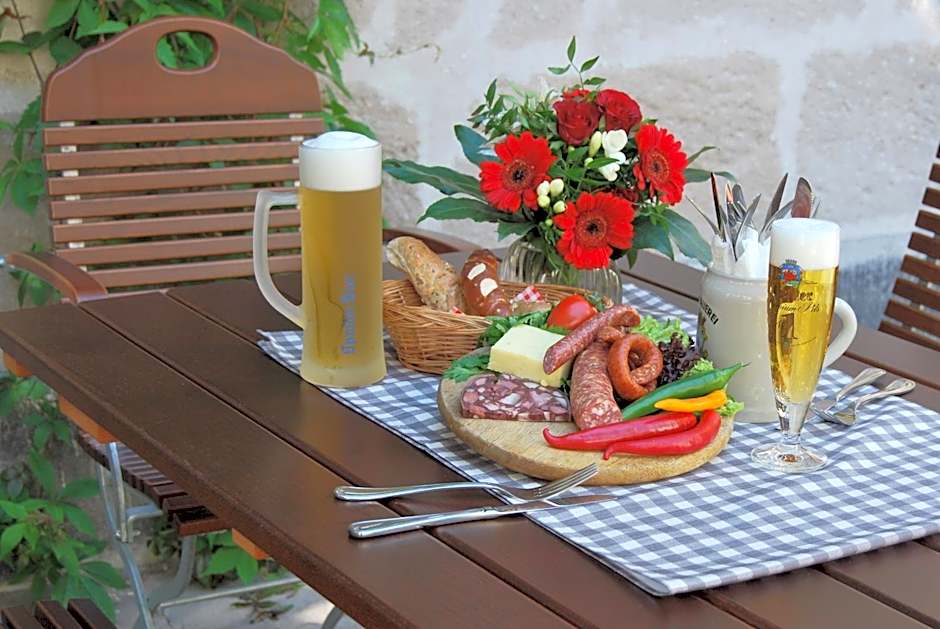 DER SCHWAN Hotel & Restaurant