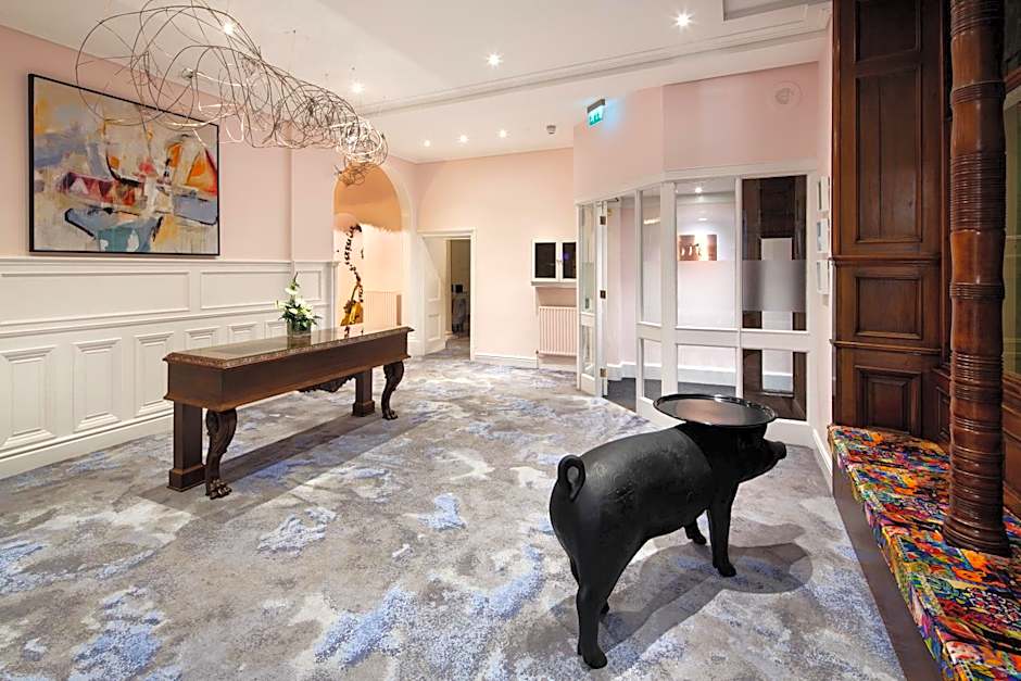 Mercure Gloucester Bowden Hall Hotel