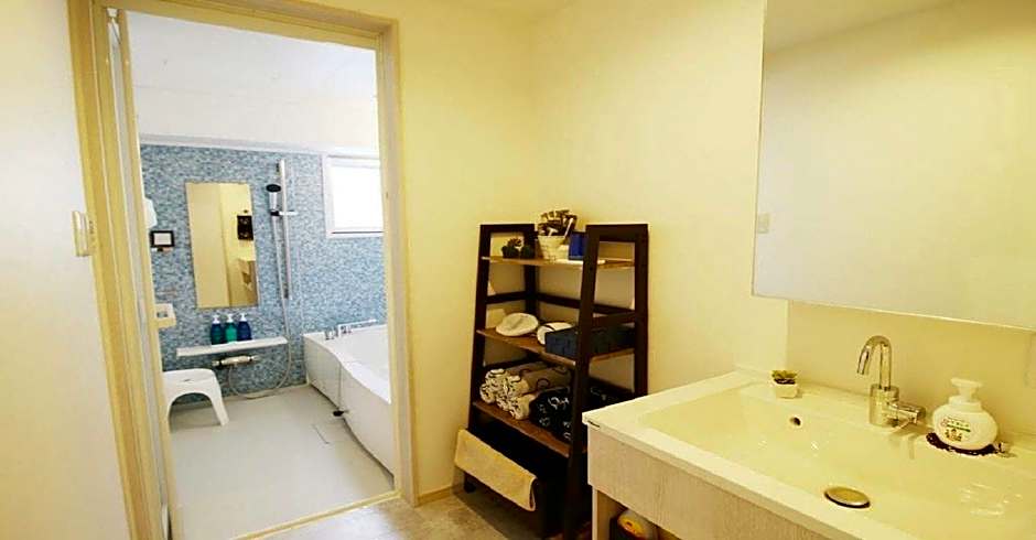 Condominium Felicita Naha