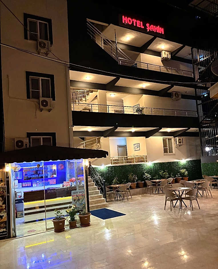 Hotel Sahin