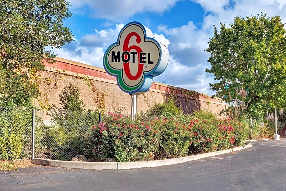 Motel 6-Santa Rosa, CA - South