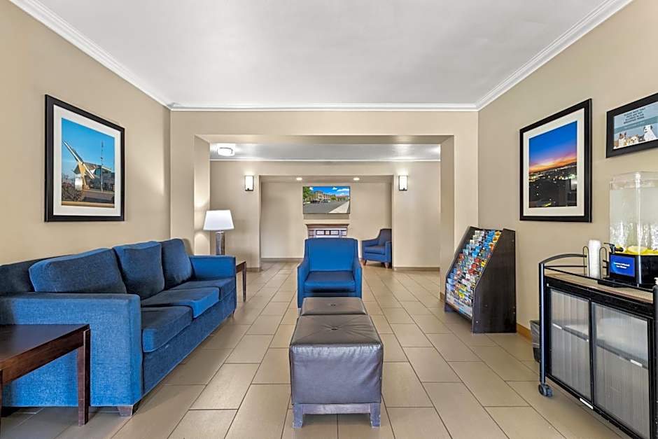 Comfort Inn & Suites Lancaster Antelope Valley