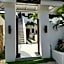 Uluwatu Stay's Deluxe Room #6