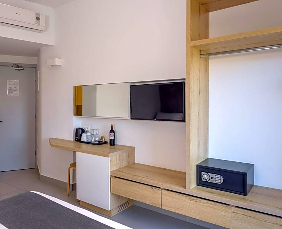 Zeus Hotels Neptuno Beach