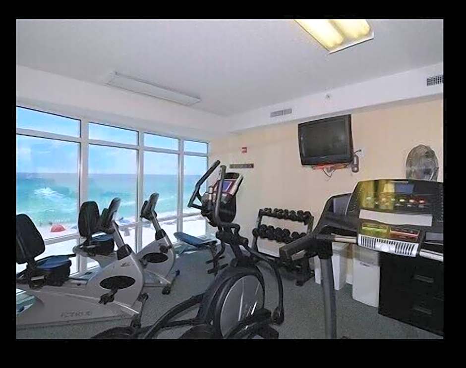 Beautiful Beachfront Views - The Retreat at Emerald Isle