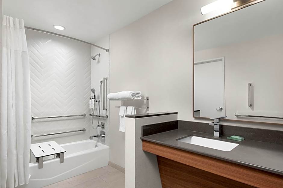 Fairfield by Marriott Inn & Suites Victorville