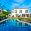 ZEYHOUSE ALACATI