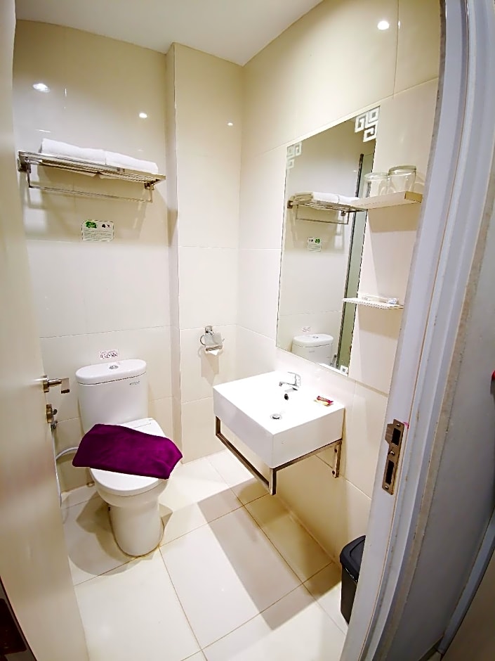 Vio Surapati - Managed By Dafam Hotels