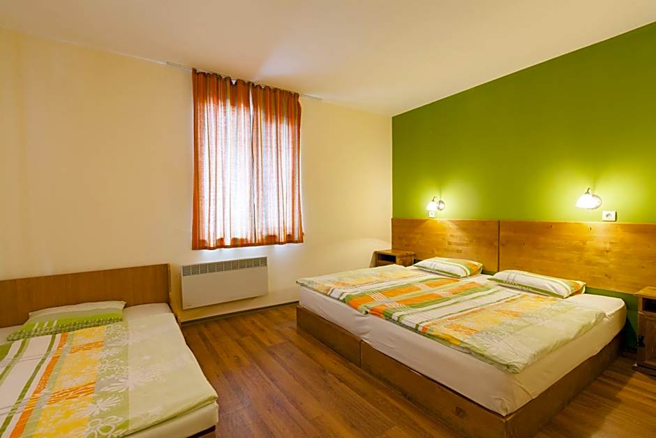 Sinia Vir Eco Residence