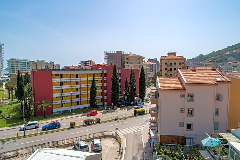 SMS Apartments