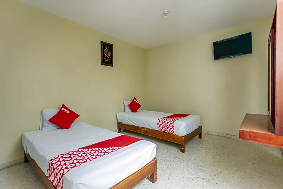 OYO Hotel Emperador